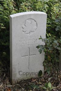 Perth Cemetery (China Wall) - Coleman, W L