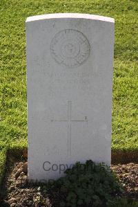 Perth Cemetery (China Wall) - Dorrins, George
