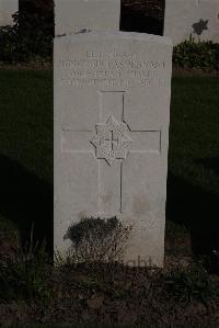 Perth Cemetery (China Wall) - Douglas-Pennant, The Hon. Charles