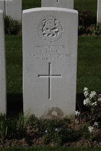 Perth Cemetery (China Wall) - Eden, J