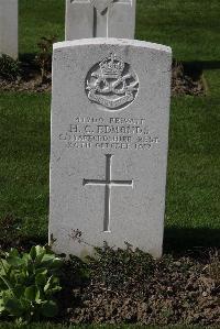 Perth Cemetery (China Wall) - Edmonds, H C
