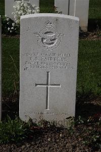 Perth Cemetery (China Wall) - Fairless, Robert Lester
