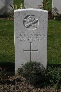 Perth Cemetery (China Wall) - Farthing, B J