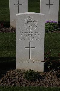 Perth Cemetery (China Wall) - Gemmell, R J