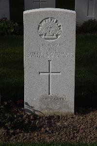 Perth Cemetery (China Wall) - Gibbs, Frank