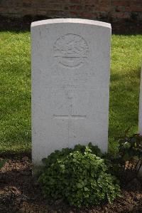 Perth Cemetery (China Wall) - Giles, A E