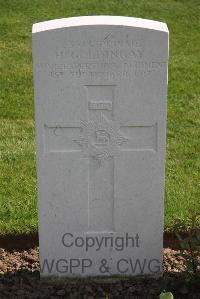 Perth Cemetery (China Wall) - Goldingay, H