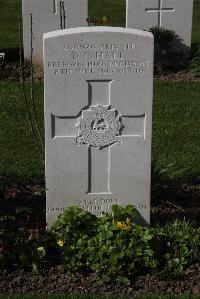 Perth Cemetery (China Wall) - Hall, David Charles