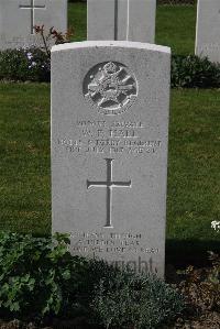 Perth Cemetery (China Wall) - Hall, William Frederick