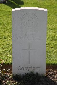Perth Cemetery (China Wall) - Healy, D J