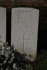 Perth Cemetery (China Wall) - Hodgson, P