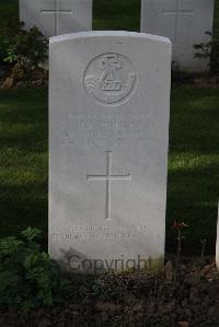 Perth Cemetery (China Wall) - Holley, H J
