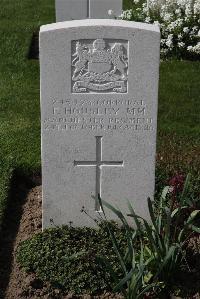 Perth Cemetery (China Wall) - Housley, F
