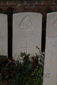 Perth Cemetery (China Wall) - Howarth, F