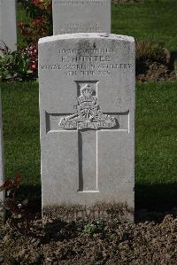 Perth Cemetery (China Wall) - Hunter, E