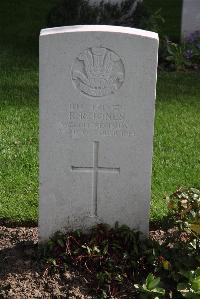 Perth Cemetery (China Wall) - Jones, R R