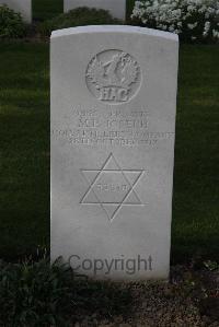 Perth Cemetery (China Wall) - Joseph, M P