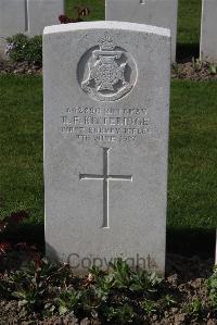 Perth Cemetery (China Wall) - Kitteridge, R F