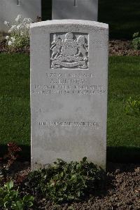 Perth Cemetery (China Wall) - Linney, Albert