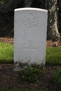 Perth Cemetery (China Wall) - Lucas, J