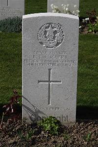 Perth Cemetery (China Wall) - Mabin, R T C