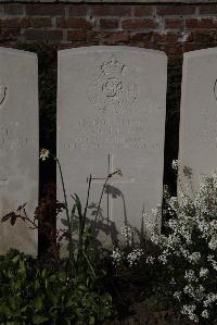 Perth Cemetery (China Wall) - McKenzie, Alexander