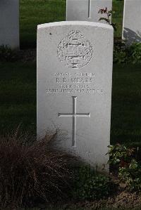 Perth Cemetery (China Wall) - Mears, Reginald Douglas