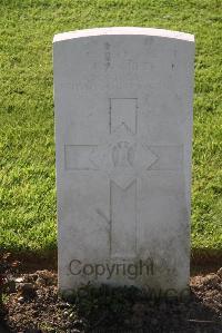 Perth Cemetery (China Wall) - Miles, John Andrew