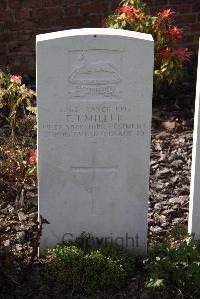 Perth Cemetery (China Wall) - Miller, Frank Thomas