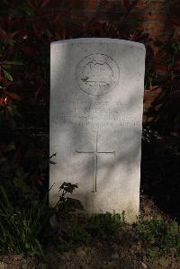 Perth Cemetery (China Wall) - Musker, Percy