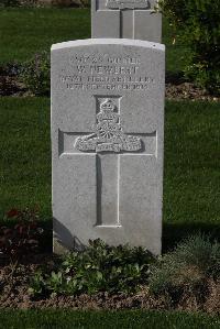 Perth Cemetery (China Wall) - Newbert, W