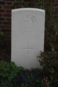Perth Cemetery (China Wall) - Painter, E W