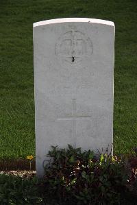 Perth Cemetery (China Wall) - Paull, T
