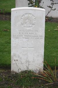 Perth Cemetery (China Wall) - Pearce, Edward Franklin