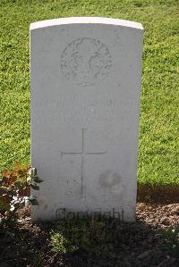 Perth Cemetery (China Wall) - Urquhart, Robert Campbell