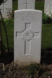 Perth Cemetery (China Wall) - Youngs, Isadore Jacob