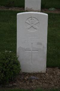 Bedford House Cemetery - Adams, F