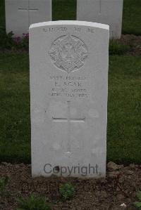 Bedford House Cemetery - Agar, E