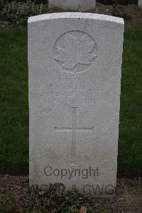 Bedford House Cemetery - Douglas, G F