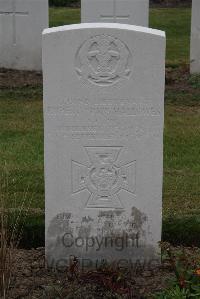 Bedford House Cemetery - Hallowes, Rupert Price