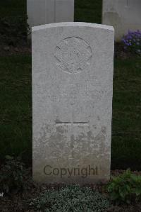 Bedford House Cemetery - Henley, J H