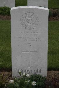 Bedford House Cemetery - Jones, E V