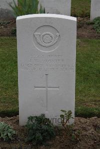 Bedford House Cemetery - Poskitt, John William