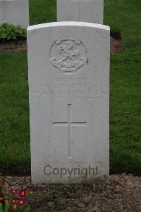 Bedford House Cemetery - Pownall, Lionel Henry Yorke