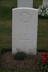 Bedford House Cemetery - Priestley, A