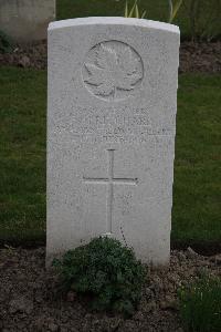 Bedford House Cemetery - Pritchard, F