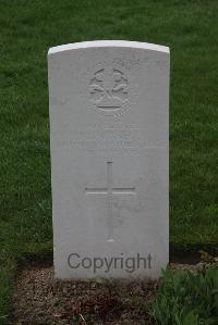 Bedford House Cemetery - Pursell, J