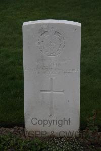 Bedford House Cemetery - Reid, E