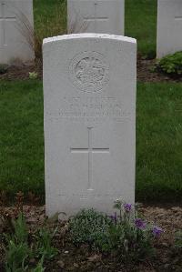 Bedford House Cemetery - Richardson, John