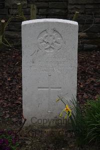 Bedford House Cemetery - Roberts, W E